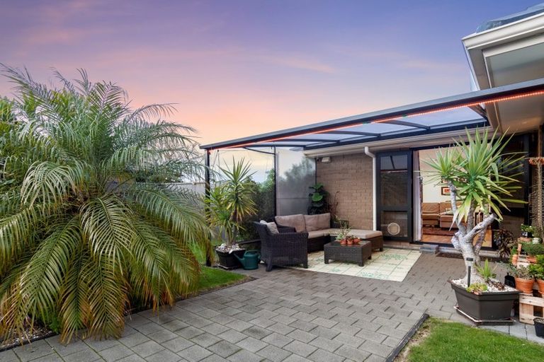 Photo of property in 7 Stenning Place, Papamoa Beach, Papamoa, 3118