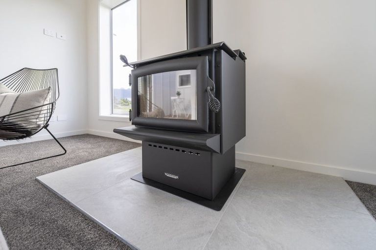 Photo of property in 78 Tukare Loop, Te Anau, 9600