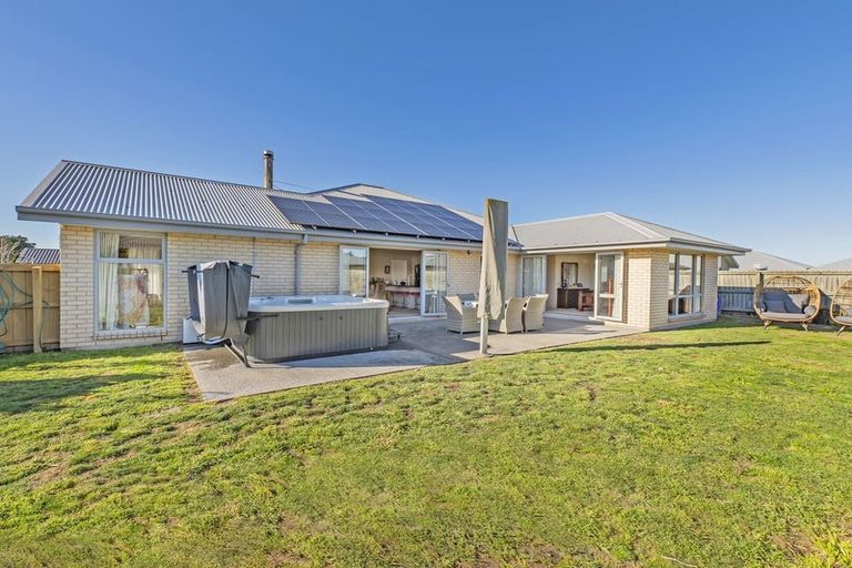 Photo of property in 42 Chervier Street, Leeston, 7632