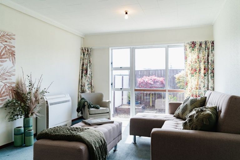 Photo of property in 58i Oxford Street, South Dunedin, Dunedin, 9012