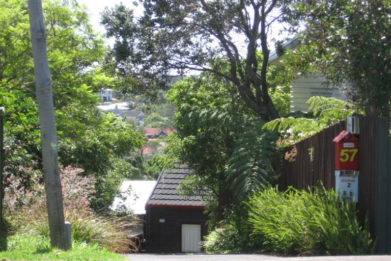 Photo of property in 1/55 Rangatira Road, Beach Haven, Auckland, 0626