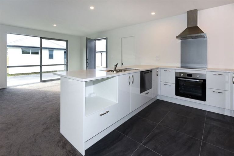 Photo of property in 34/40 Old Red Barn Road, Halswell, Christchurch, 8025