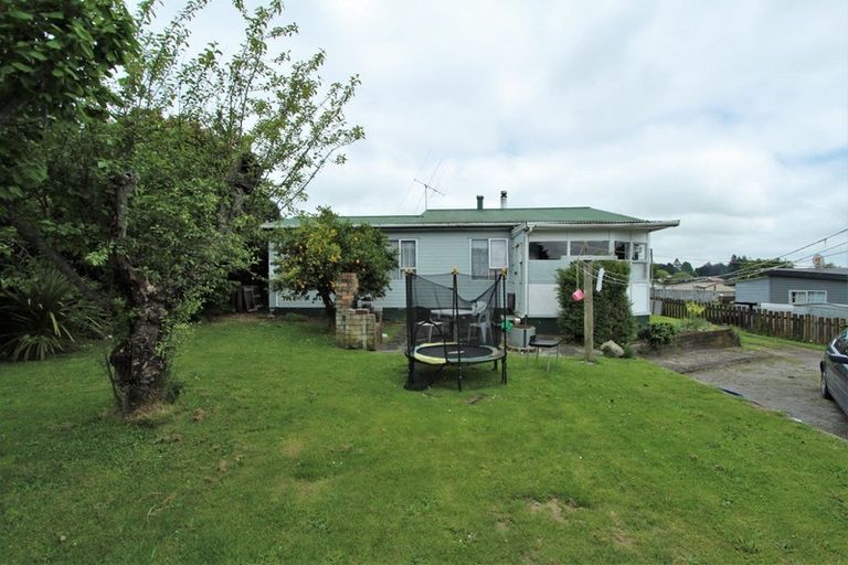 Photo of property in 17 Colinton Place, Tokoroa, 3420