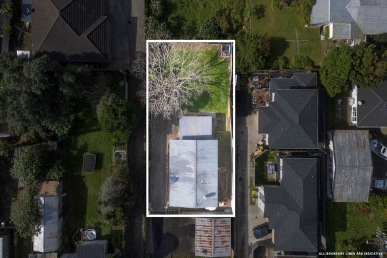 Photo of property in 12a Evans Road, Weymouth, Auckland, 2103