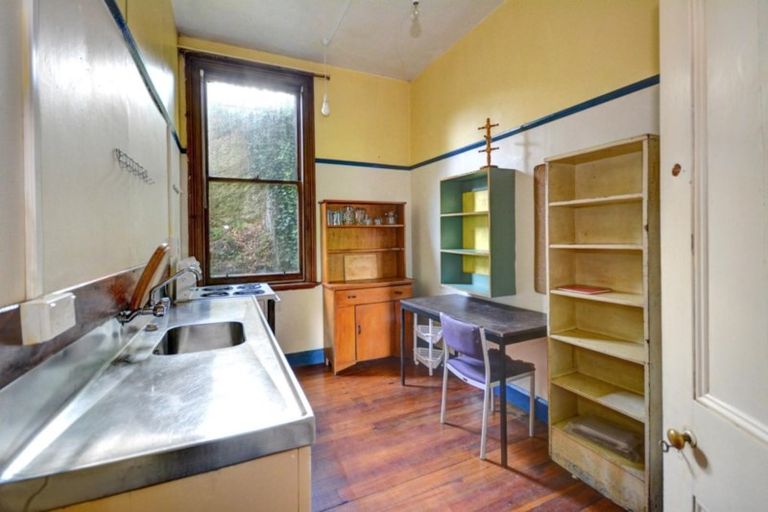 Photo of property in 35 Queen Street, Brighton, Dunedin, 9035