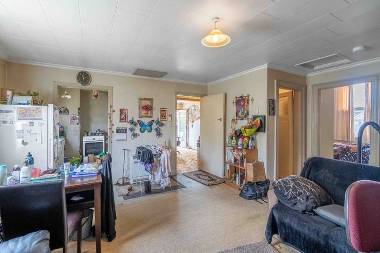 Photo of property in 9a-b Howard Street, Gore, 9710