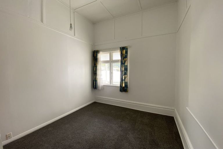 Photo of property in 15 Owen Street, Newtown, Wellington, 6021