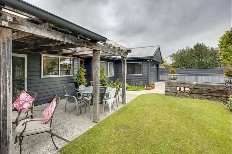 Photo of property in 119a Kenilworth Road, Mayfair, Hastings, 4122