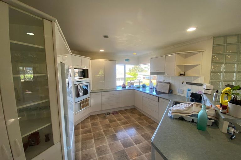Photo of property in 18a Gills Avenue, Papakura, 2110