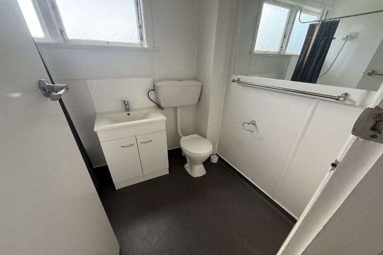Photo of property in 12a-b Johnstones Road, Otara, Auckland, 2023