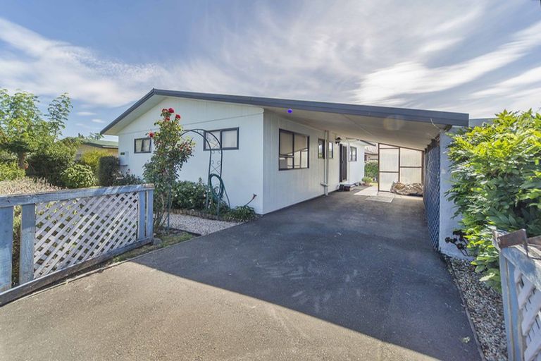 Photo of property in 7 Polstead Road, Stoke, Nelson, 7011