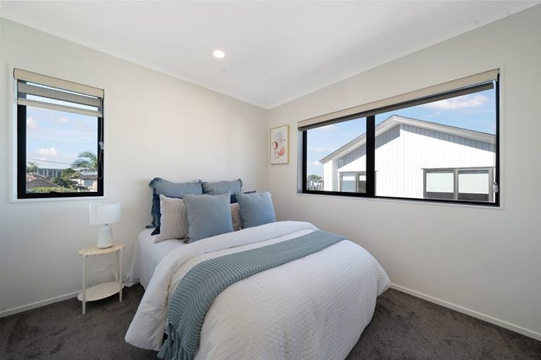 Photo of property in 22b Toru Street, Te Atatu Peninsula, Auckland, 0610