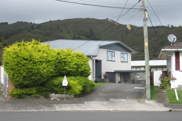 Photo of property in 6 Bella Grove, Naenae, Lower Hutt, 5011