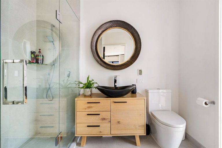 Photo of property in 19 George Drive, Lower Shotover, Queenstown, 9304