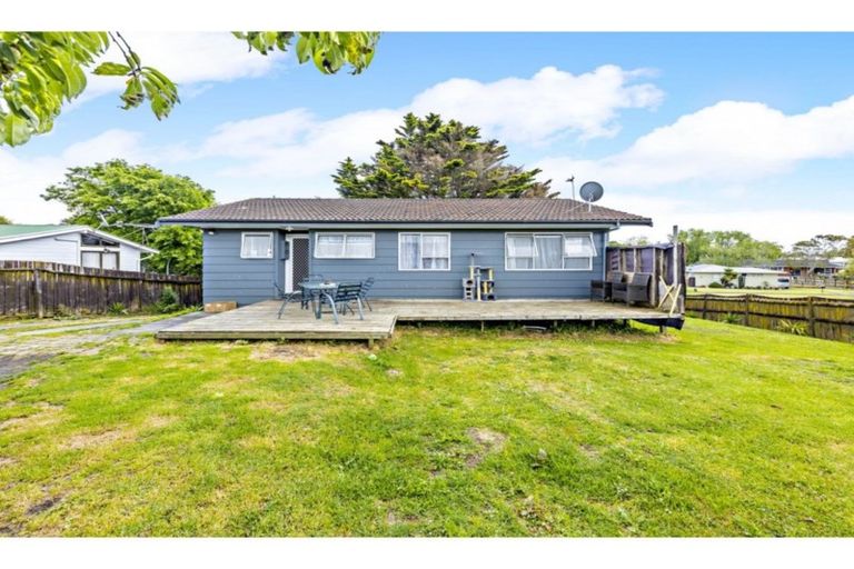 Photo of property in 8 Galilee Avenue, Red Hill, Papakura, 2110