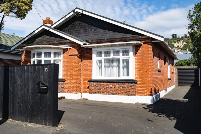 Photo of property in 33 Beach Street, Saint Clair, Dunedin, 9012