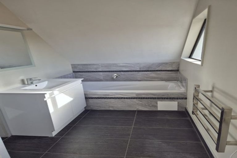 Photo of property in 211 Milson Line, Milson, Palmerston North, 4414