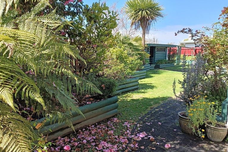 Photo of property in 15 Arawa Crescent, Tokoroa, 3420