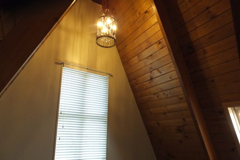 Photo of property in 44 Bayview Place, Cass Bay, Lyttelton, 8082