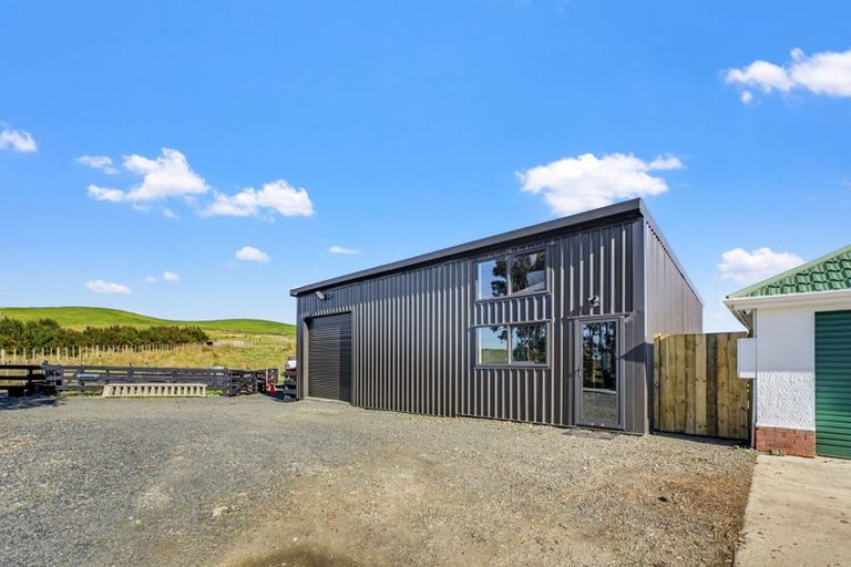Photo of property in 161 Ranganui Road, Kaiwaka, 0573