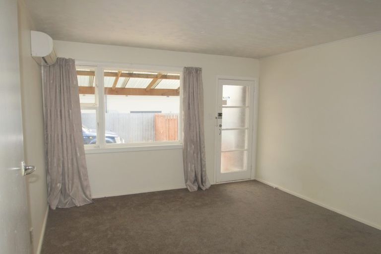 Photo of property in 2/1012 Colombo Street, St Albans, Christchurch, 8014