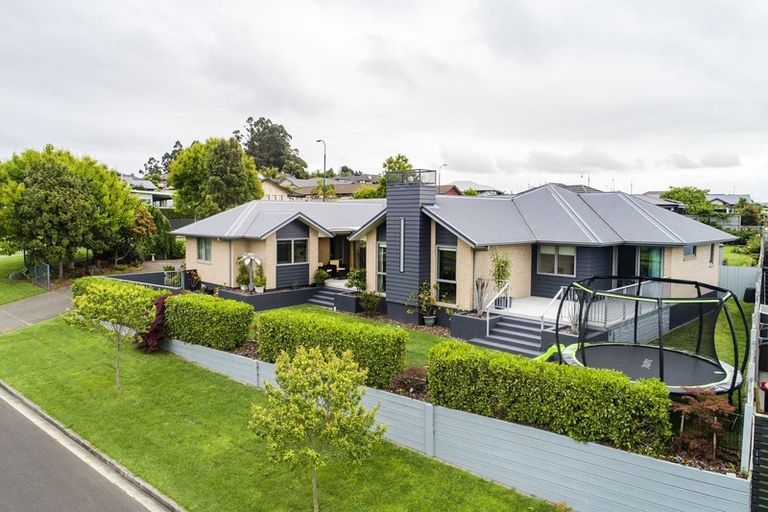 Photo of property in 1 Laura Avenue, Ohauiti, Tauranga, 3112