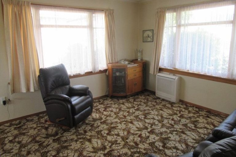 Photo of property in 11 Michael Street, Waimate, 7924