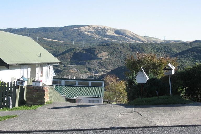 Photo of property in 63a Lord Street, Stokes Valley, Lower Hutt, 5019