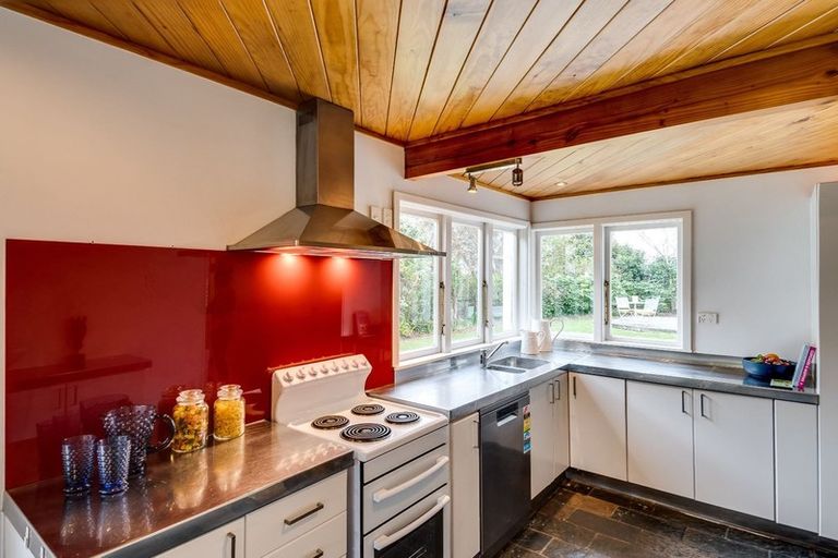 Photo of property in 45 Guthrie Road, Havelock North, 4130