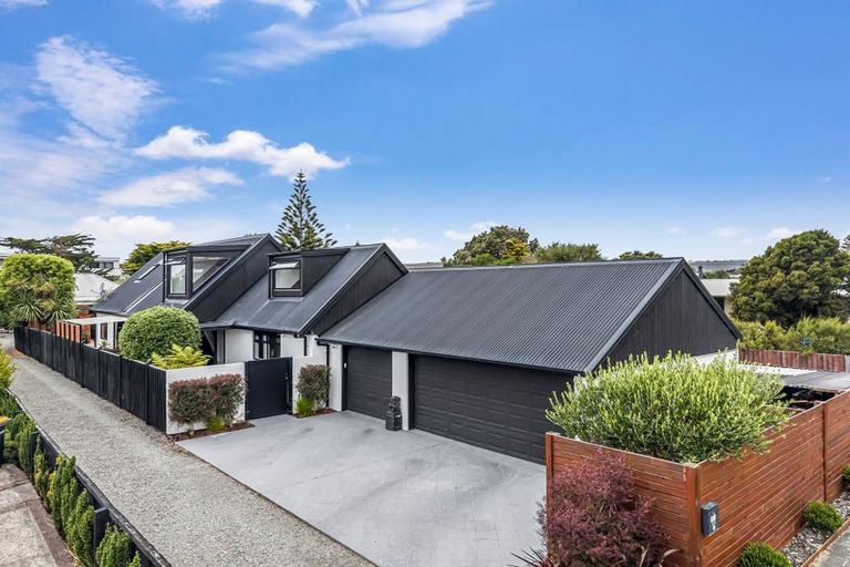 Photo of property in 1/151 Rocking Horse Road, Southshore, Christchurch, 8062