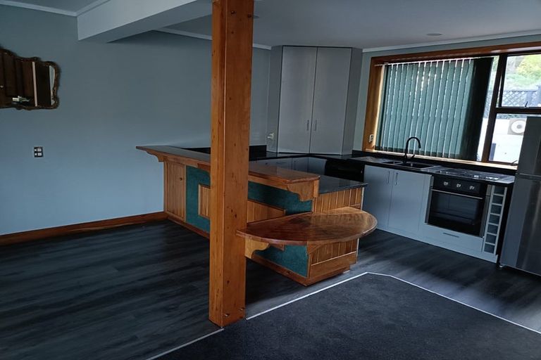 Photo of property in 76 Balfour Street, Mornington, Wellington, 6021