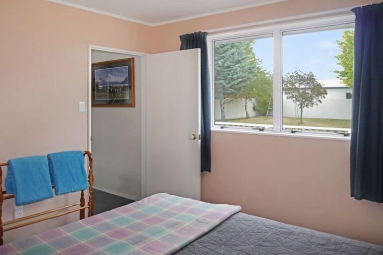 Photo of property in 22 Totara Drive, Twizel, 7901