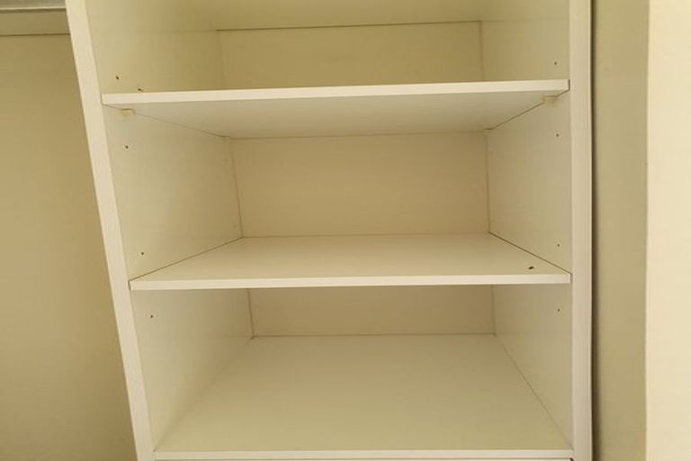 Photo of property in 52b Royal View Road, Te Atatu South, Auckland, 0610