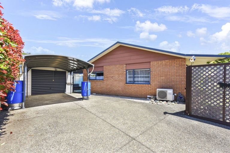 Photo of property in 6 Lionel Place, Mapua, 7005