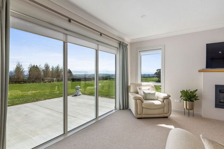 Photo of property in 69 Southdown Drive, Martinborough, 5781