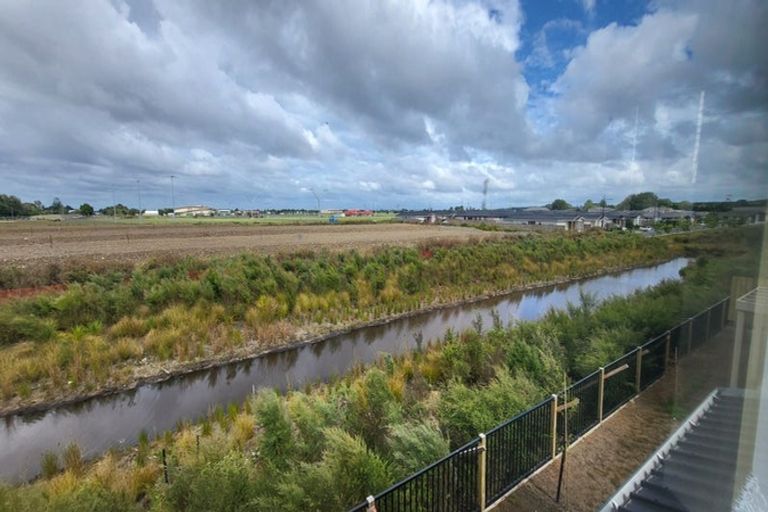 Photo of property in 59 Black Beech Crescent, Takanini, 2110