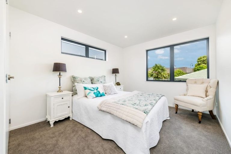 Photo of property in 23a Westgate Drive, Westgate, Auckland, 0614