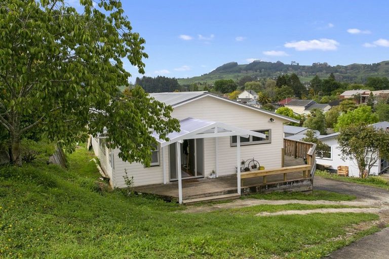 Photo of property in 11 Mahoe Crescent, Te Kuiti, 3910