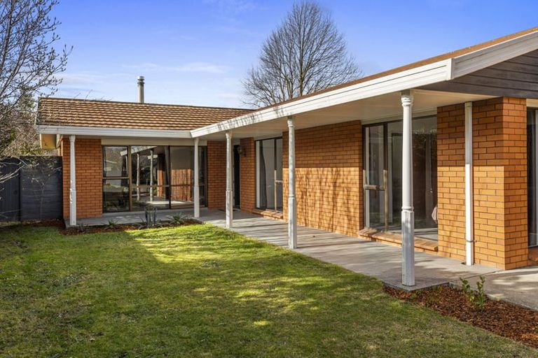 Photo of property in 14 Kinley Street, Rangiora, 7400