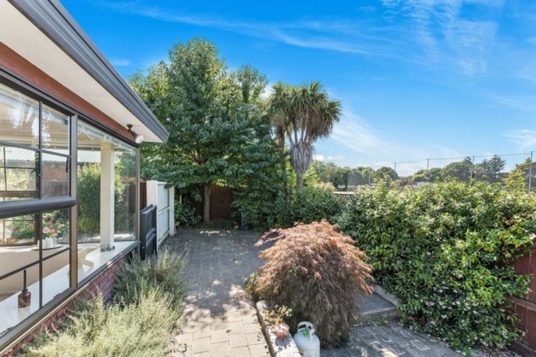 Photo of property in 16b Rubens Place, Burnside, Christchurch, 8053