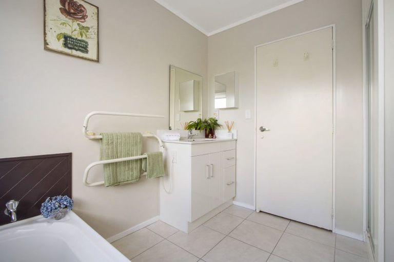 Photo of property in 18 Alexander Street, Katikati, 3129