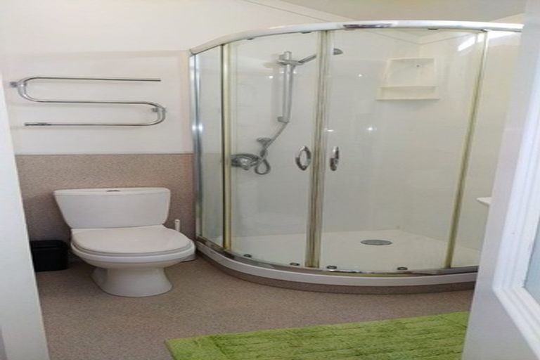 Photo of property in 24 Bracken Street, Petone, Lower Hutt, 5012