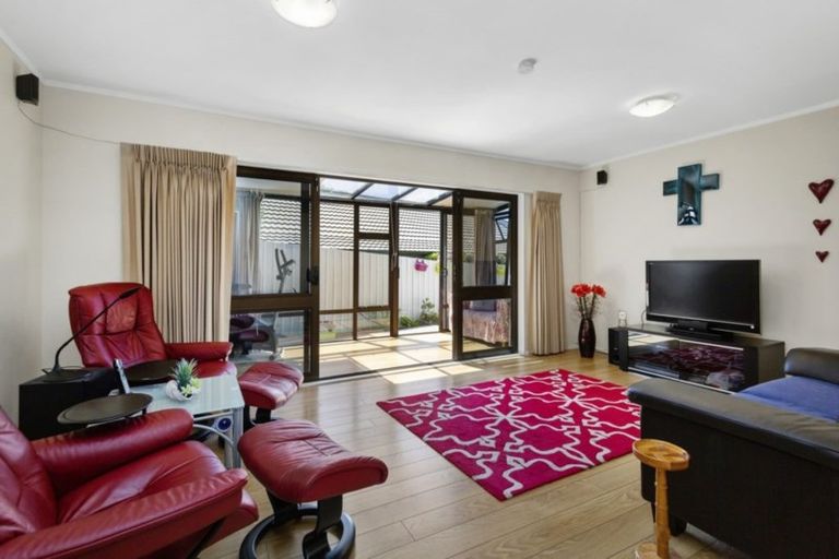 Photo of property in 14a Mascot Street, Tawa, Wellington, 5028