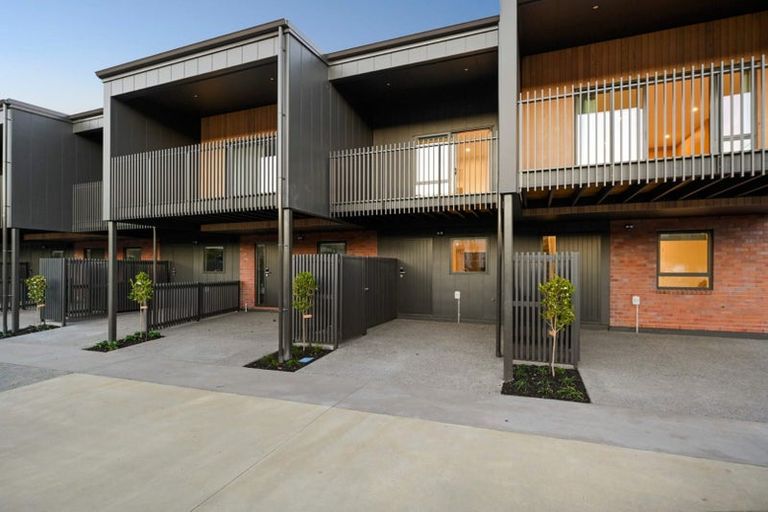 Photo of property in 3/3 Vesty Avenue, Hillcrest, Hamilton, 3216