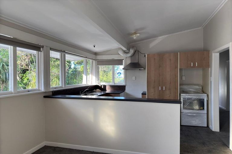 Photo of property in 161 Titirangi Road, New Lynn, Auckland, 0600