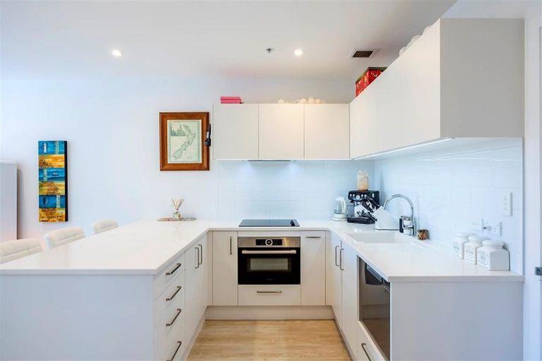 Photo of property in 164ai Harbour Village Drive, Gulf Harbour, Whangaparaoa, 0930