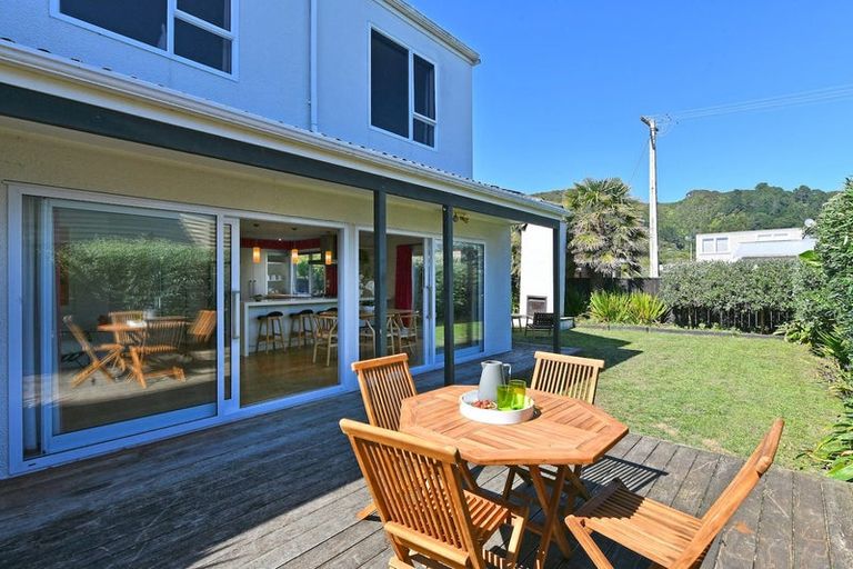 Photo of property in 19 Miro Street, Eastbourne, Lower Hutt, 5013