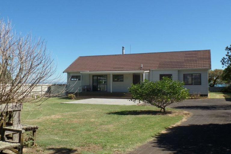 Photo of property in 5 Seaview Avenue, Te Puru, Thames, 3575