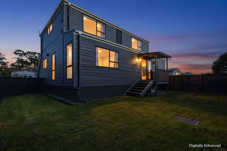 Photo of property in 223 Parkhurst Road, Parakai, 0830
