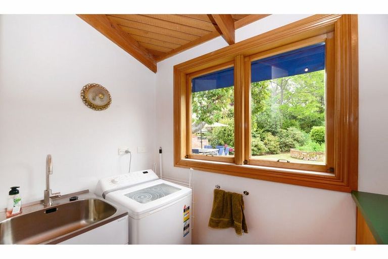 Photo of property in 10 Naylor Street, Waimate, 7924